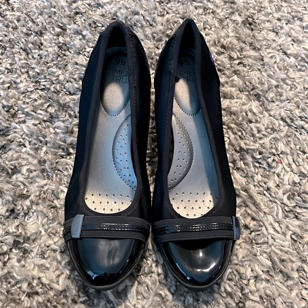 Time and Tru Memory Foam Wedge Slip on Shoes